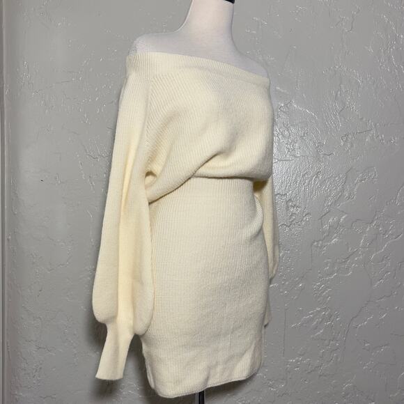 Line & Dot Off-Shoulder Knit Sweater Dress - Small - Picture 8 of 11